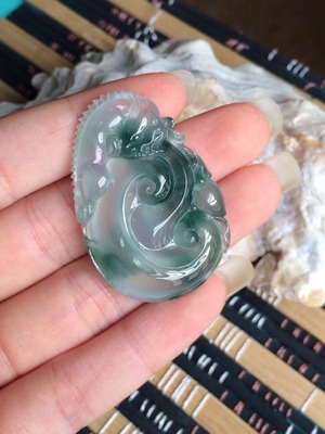 鉆石珠寶玉器之美 過度追求是否必要？