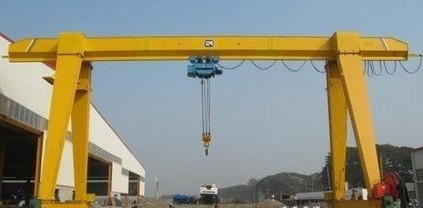 橋式起重機 工業(yè)物流的關鍵設備